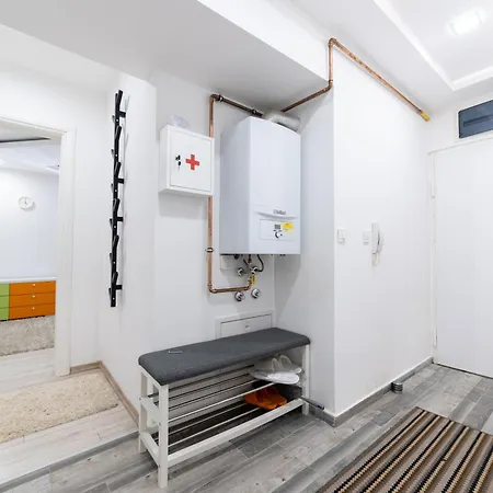 Old Town Colorful Two-bedroom